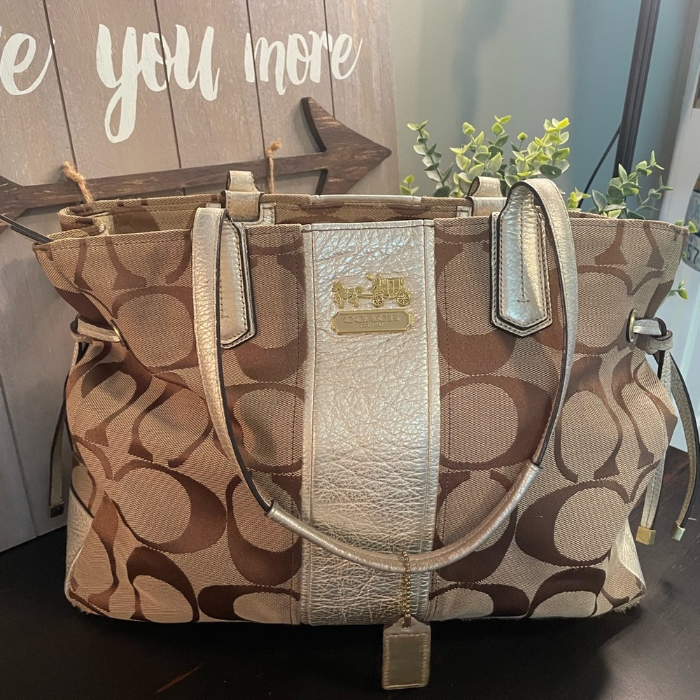 Coach signature handbag purse tote gold stripe